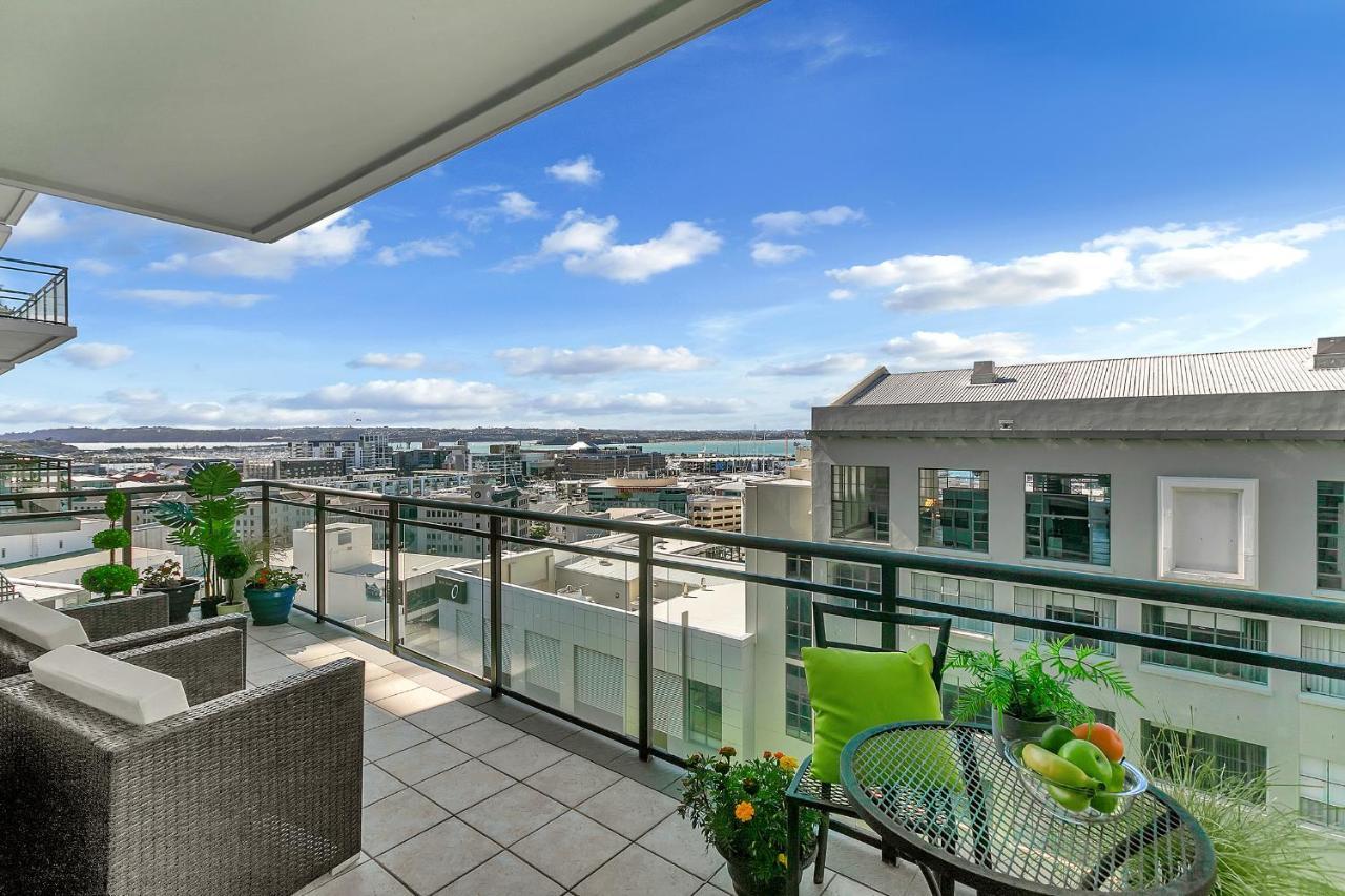 Corporate Gem + Rooftop Pool & Spa Auckland Exterior photo