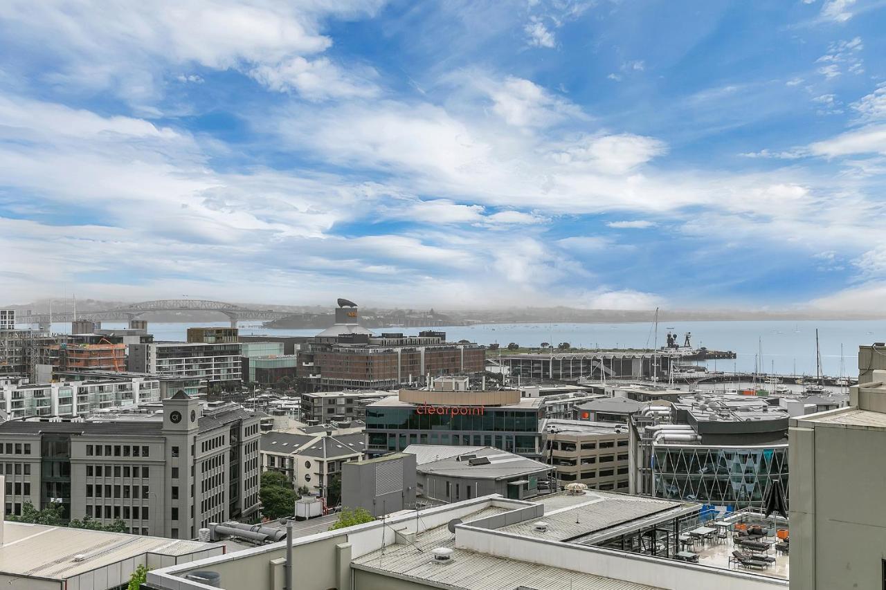 Corporate Gem + Rooftop Pool & Spa Auckland Exterior photo